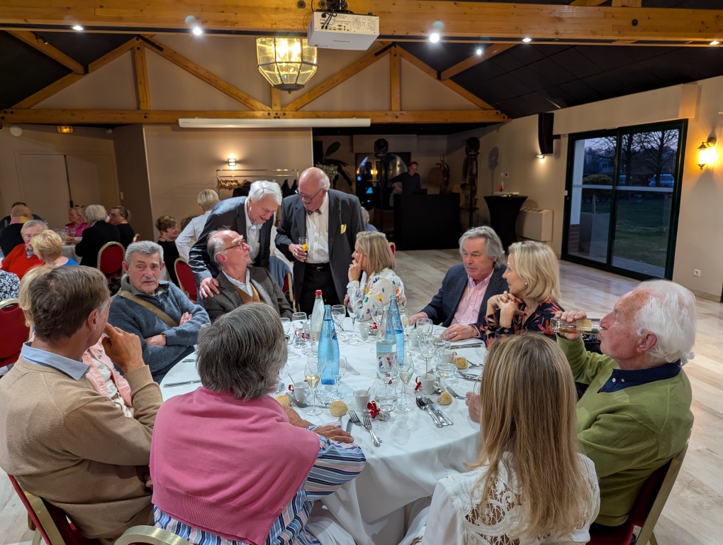 PXL 20250410 185923421