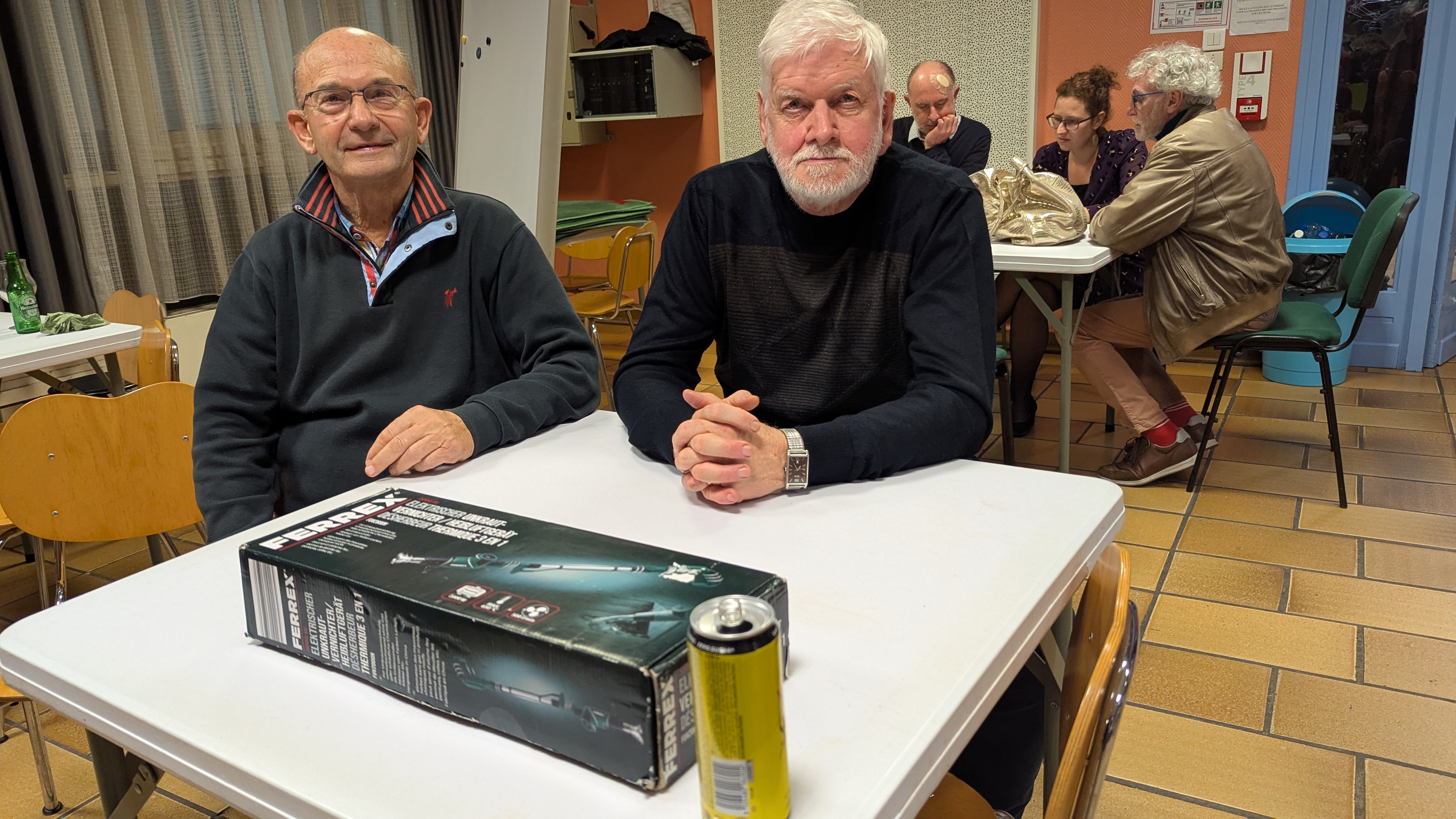 PXL 20251111 182355860