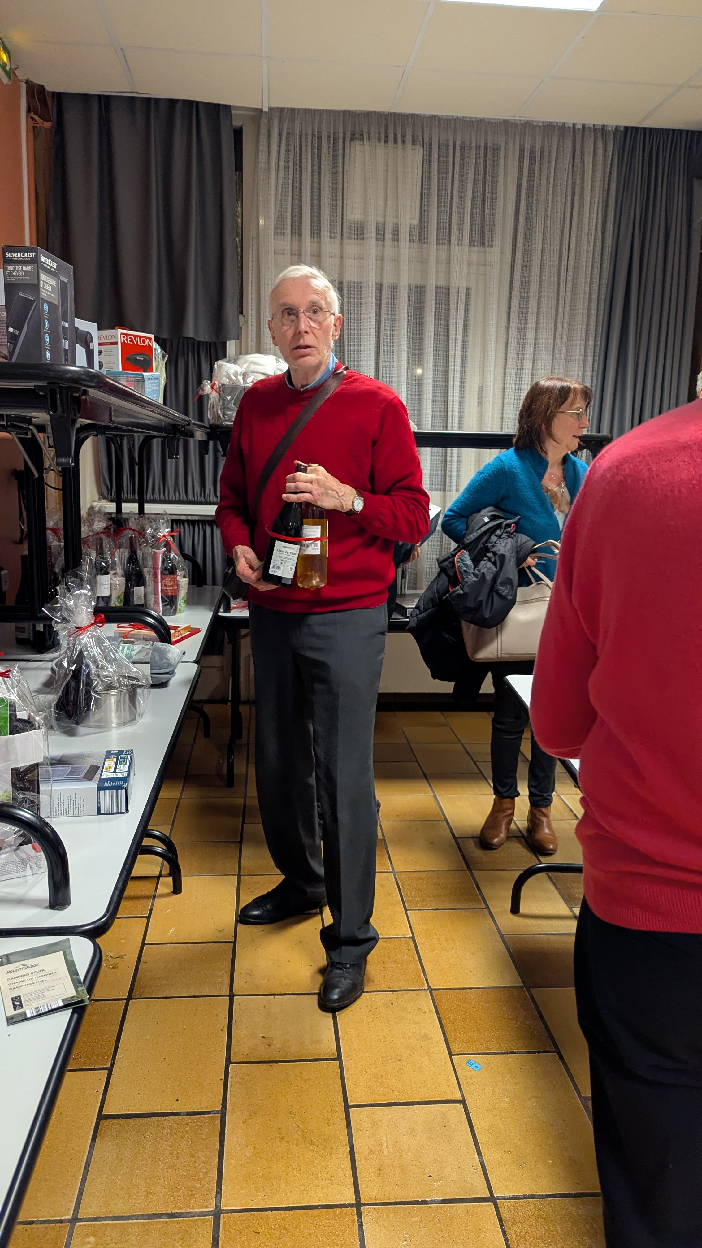 PXL 20251111 183307277