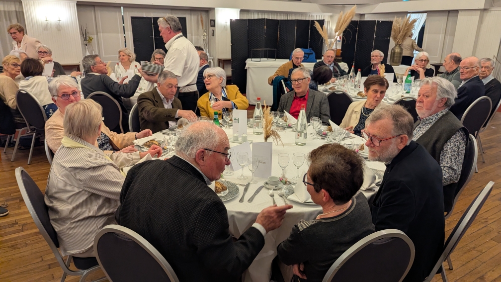 PXL 20260327 193450693